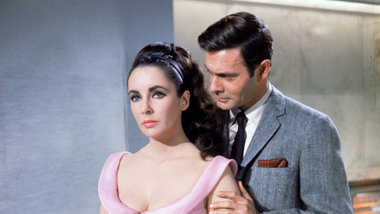 Hotel International (1963) abspielen