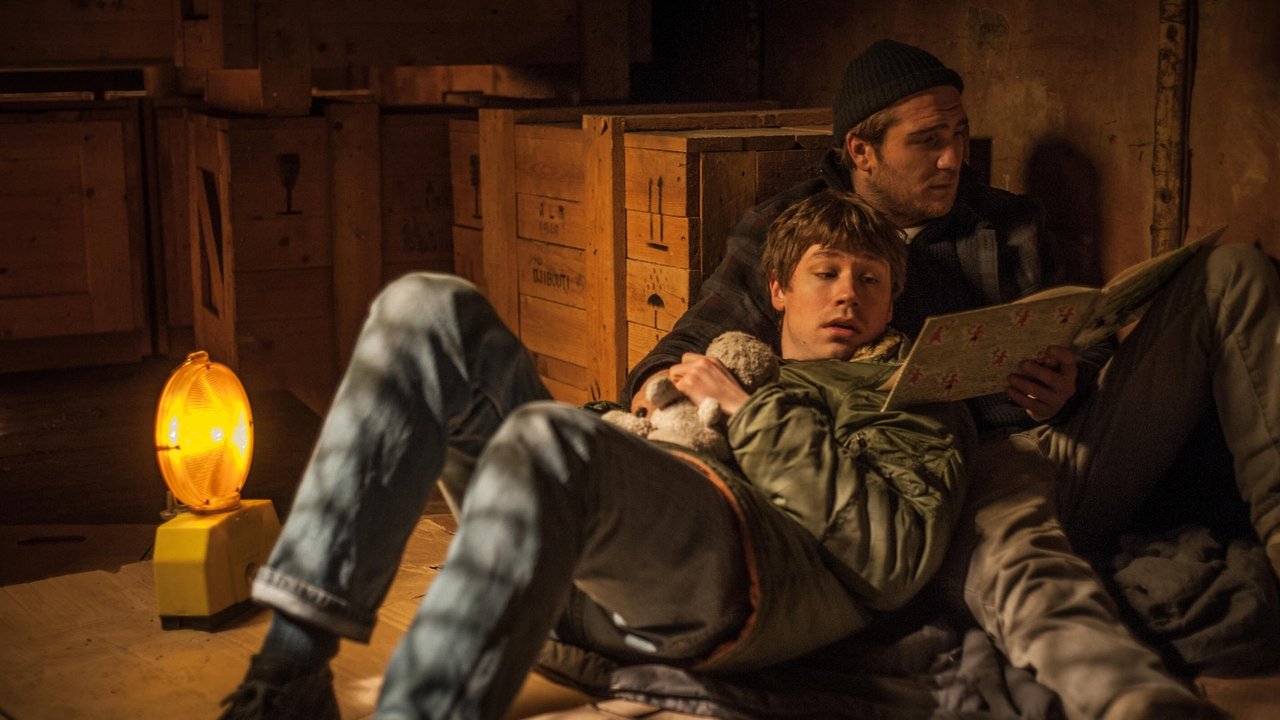 Simpel (2017) abspielen