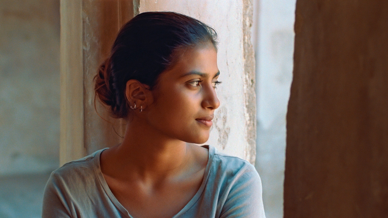 Maya (2018) abspielen