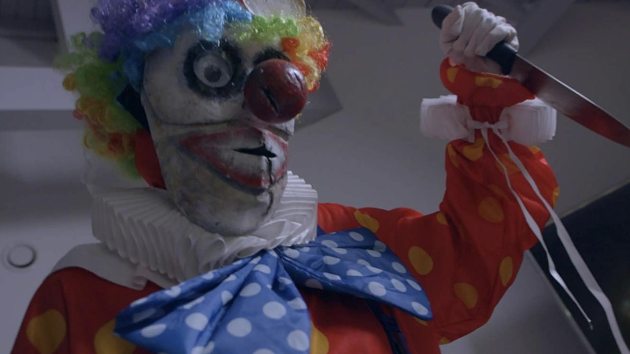 Clown Doll (2020) abspielen