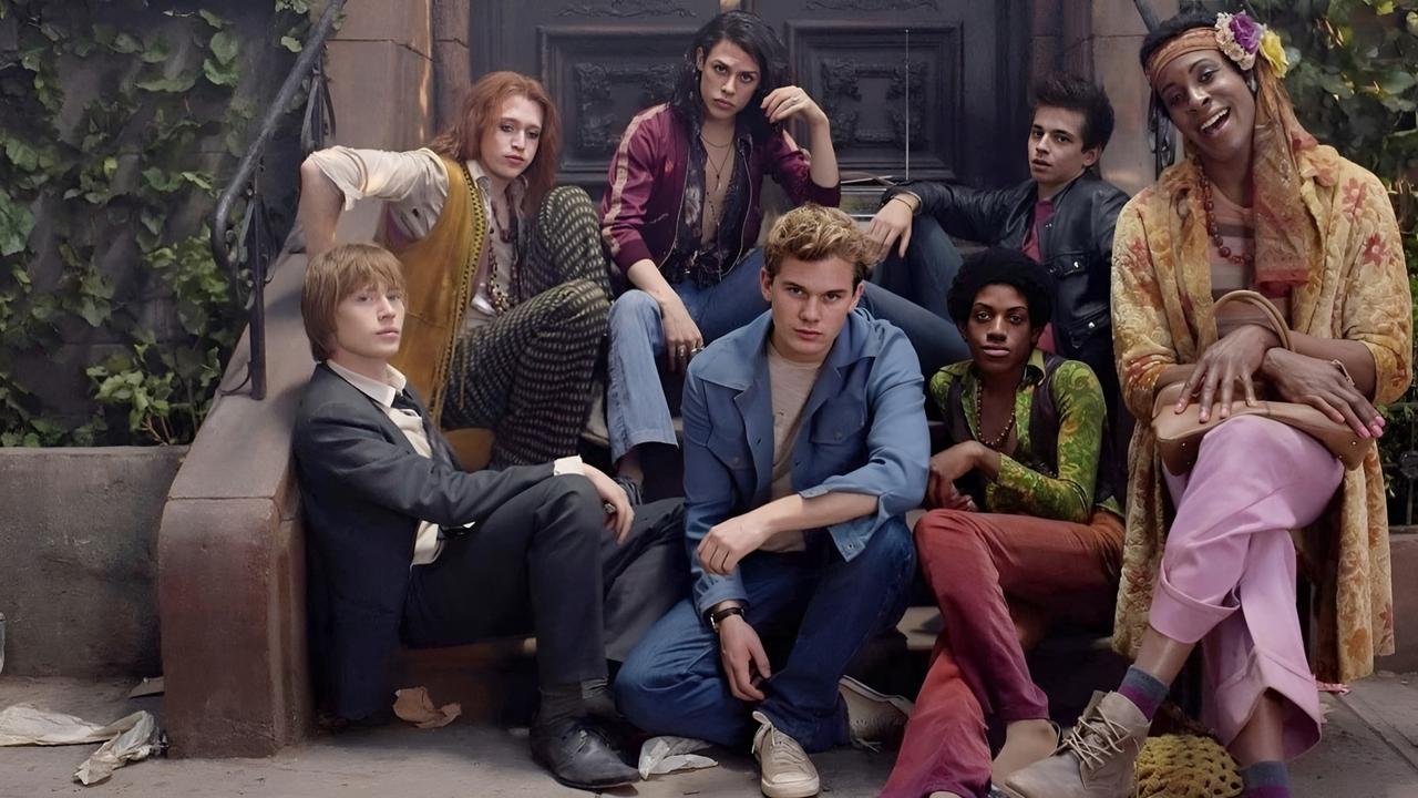 Stonewall (2015) abspielen
