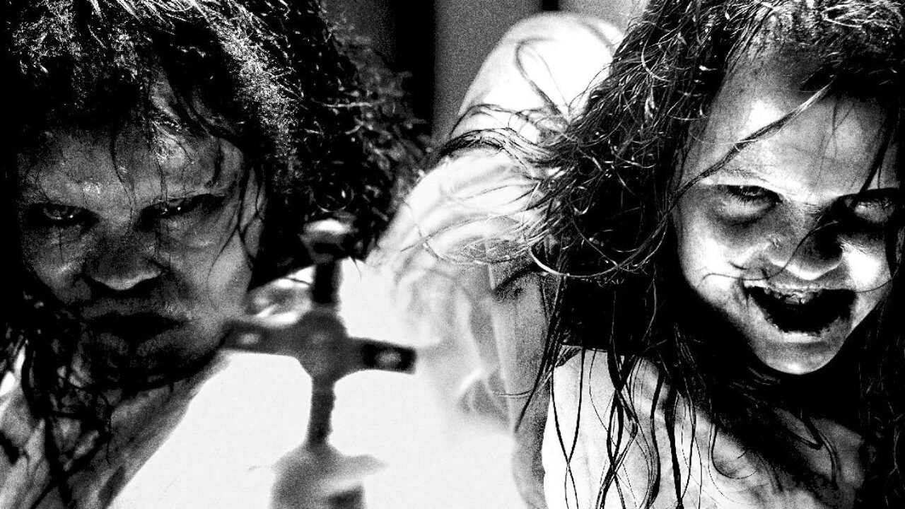 Der Exorzist: Bekenntnis (2023) abspielen