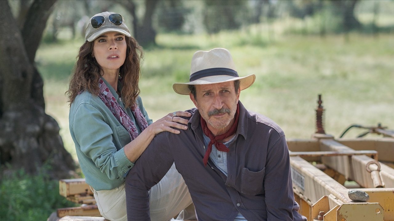 Familia (2024) abspielen