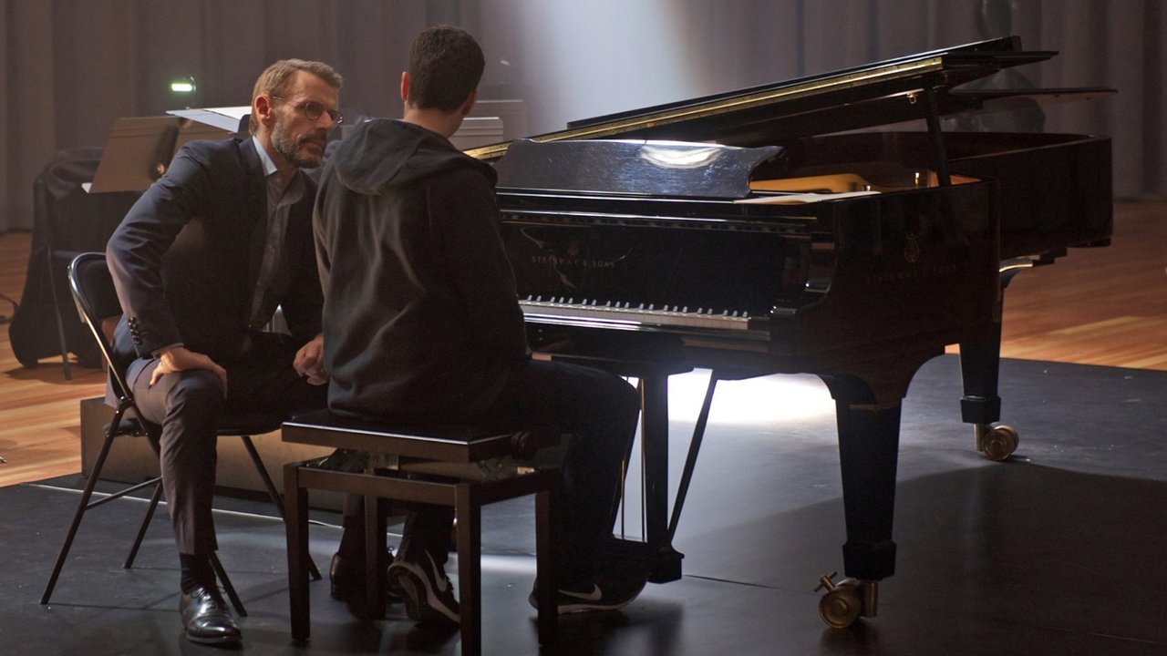Der Klavierspieler vom Gare du Nord (2018) abspielen