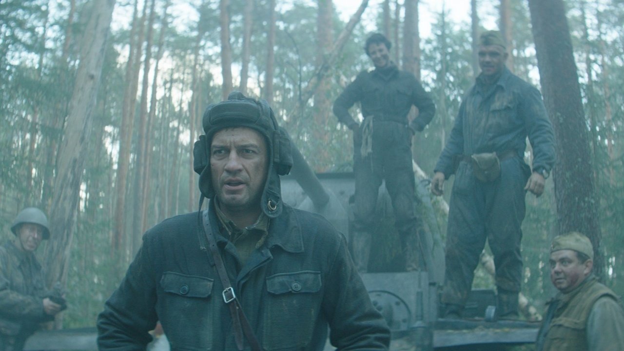 Unzerstörbar - Die Panzerschlacht von Rostow (2018) abspielen