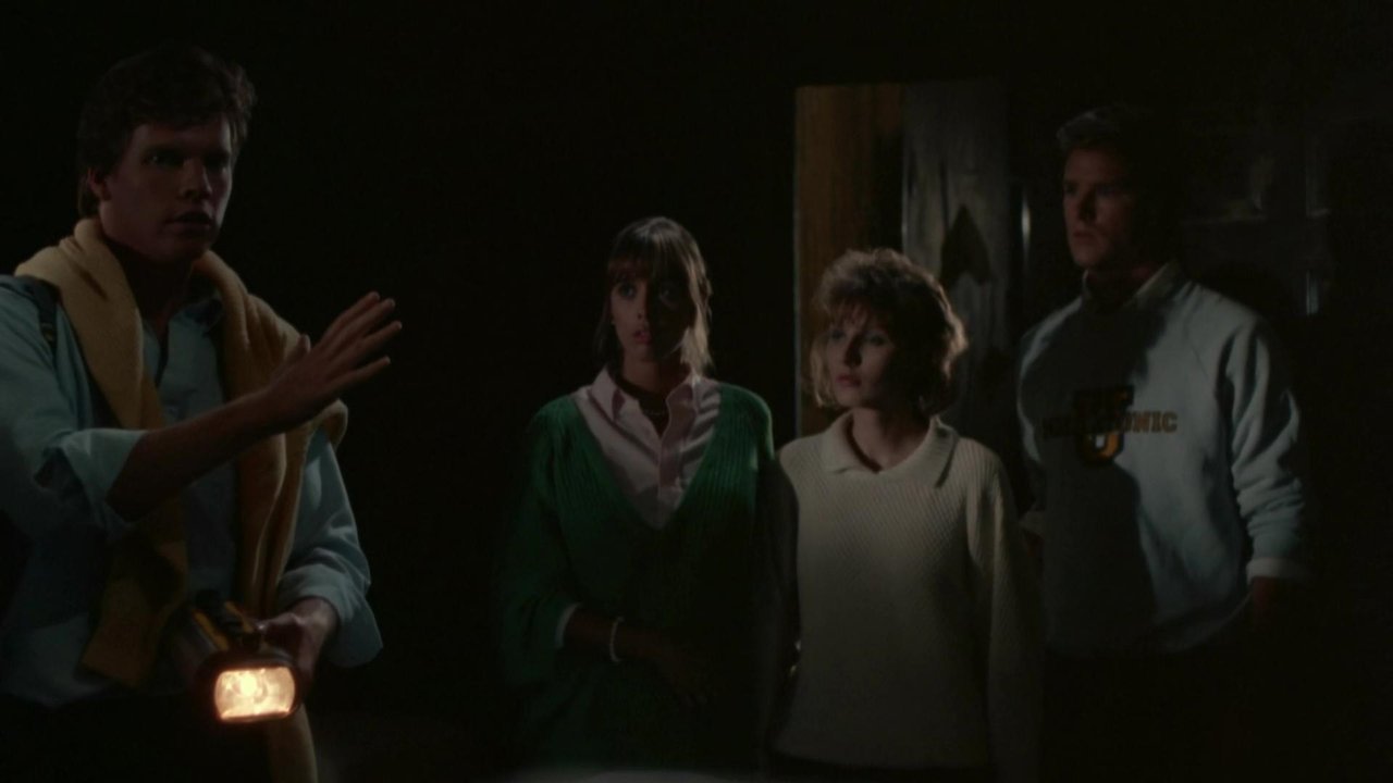 The White Monster (1988) abspielen