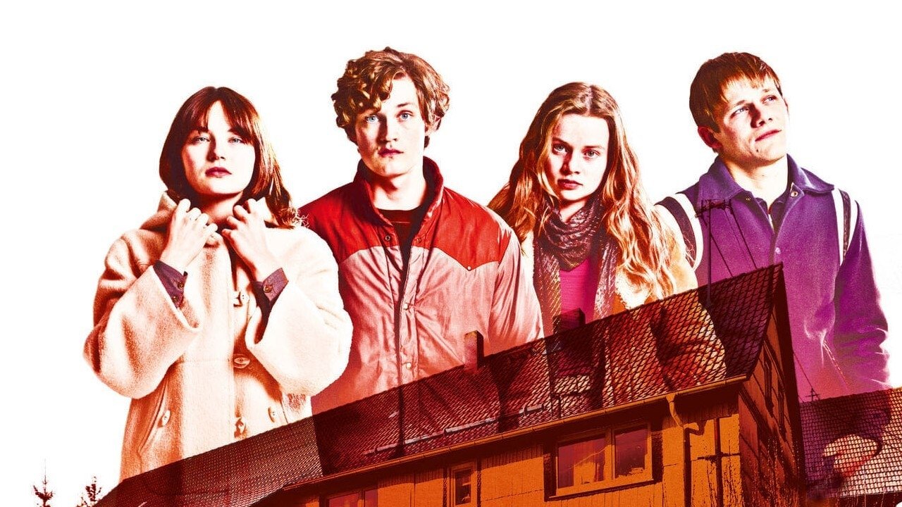 Auerhaus (2019) abspielen