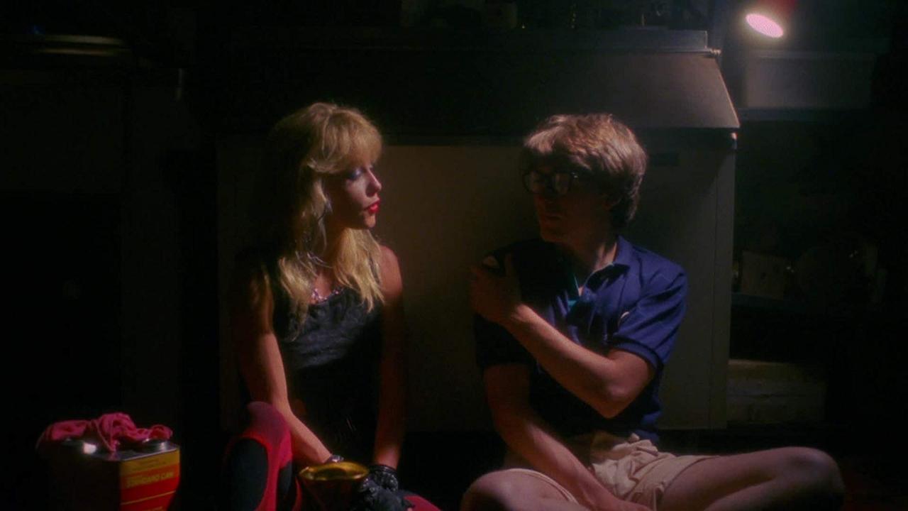 Beast You! (1988) abspielen