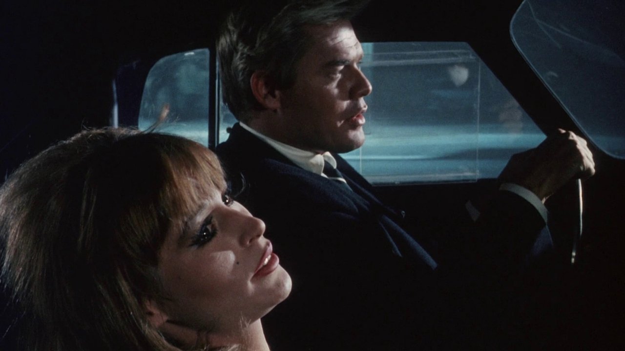 Rote Linie 7000 (1965) abspielen