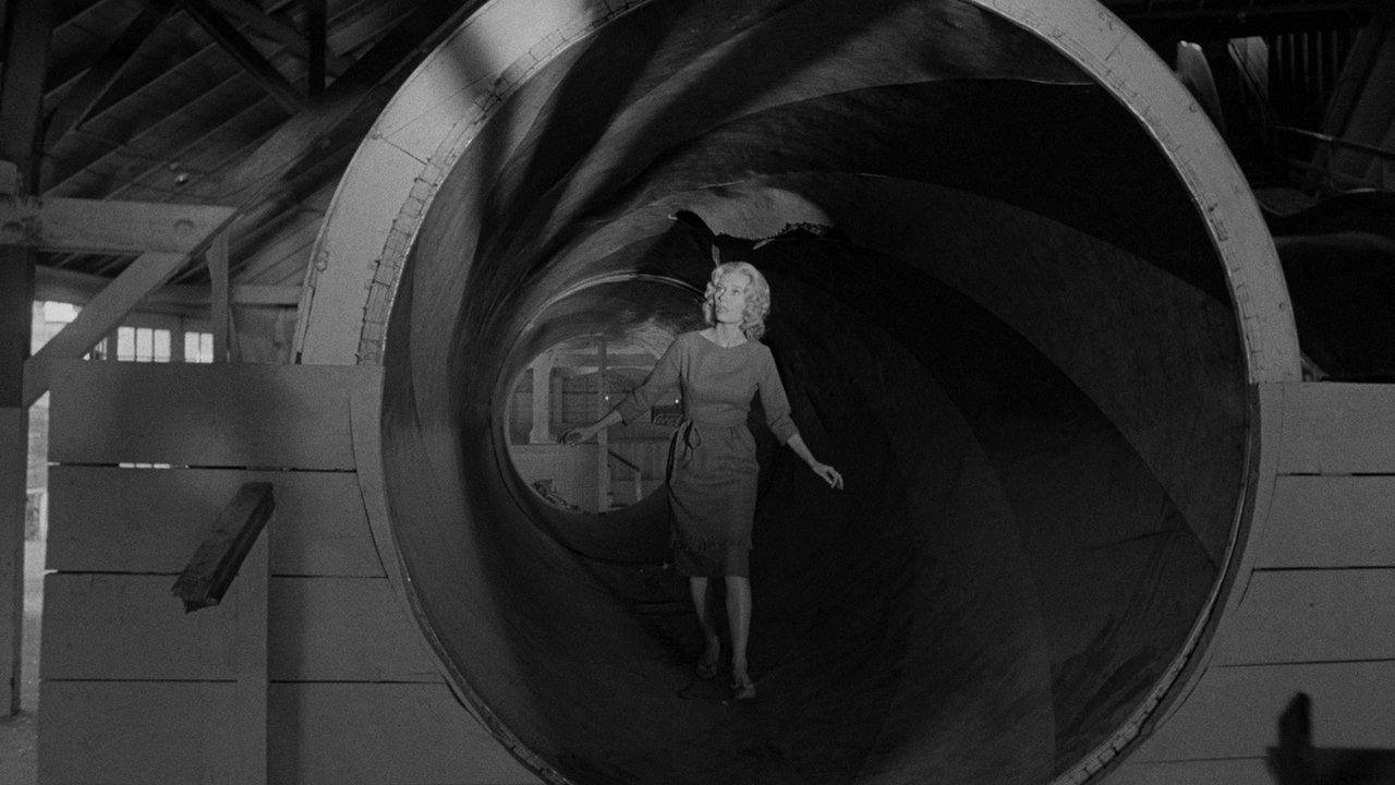 Tanz der toten Seelen (1962) abspielen