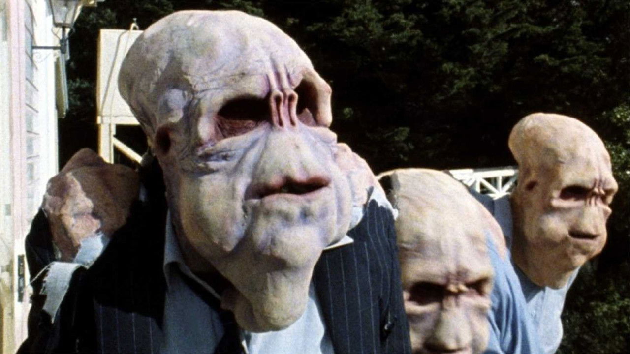 Bad Taste (1987) abspielen