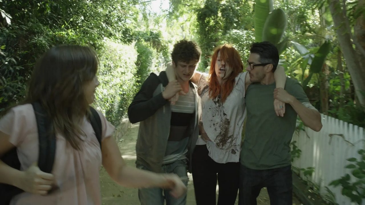 Disaster L.A.: The Last Zombie Apocalypse Begins Here (2014) abspielen