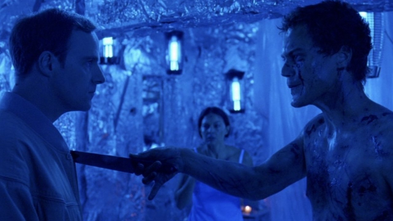 Bug (2007) abspielen