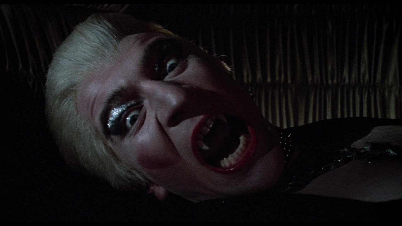 Der Tod kommt zweimal (1984) abspielen