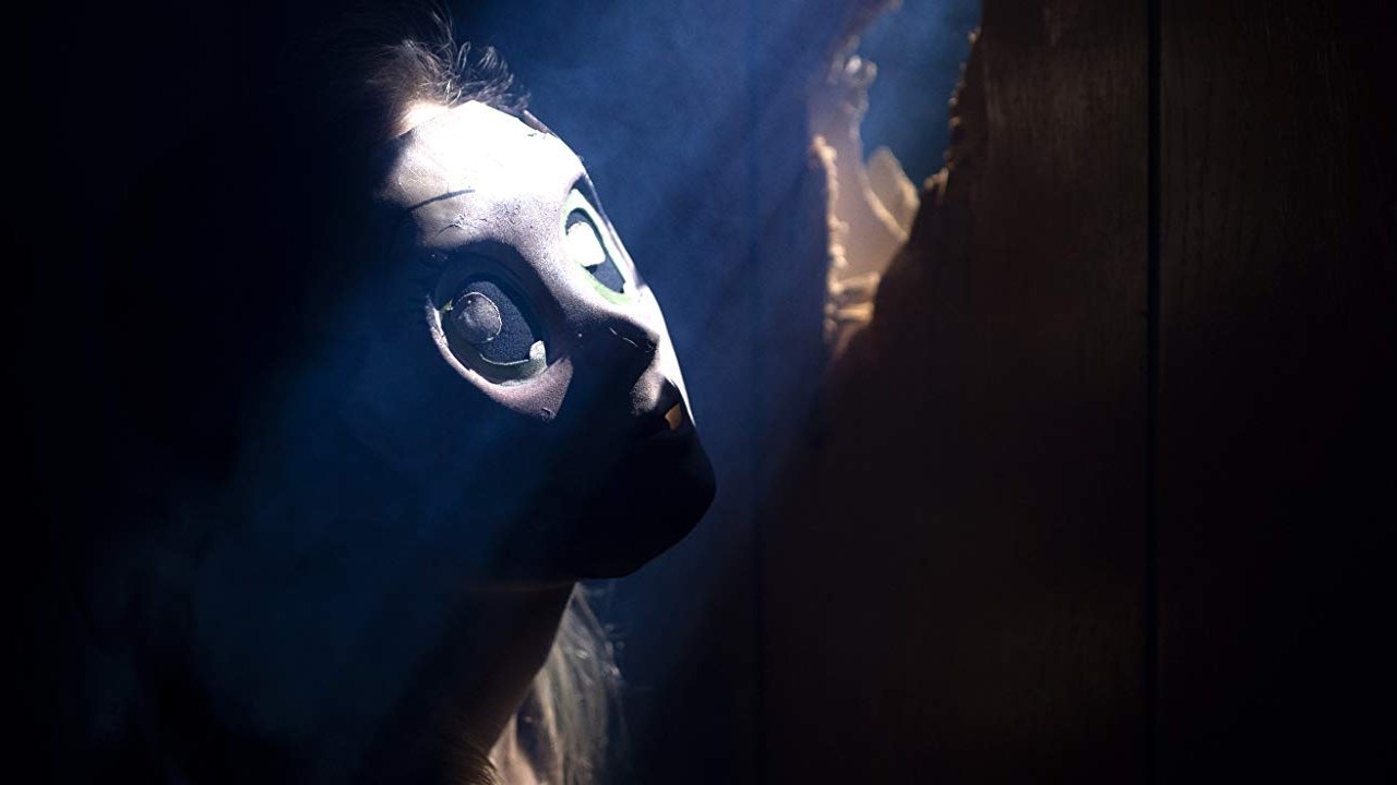 They're Inside (2019) abspielen