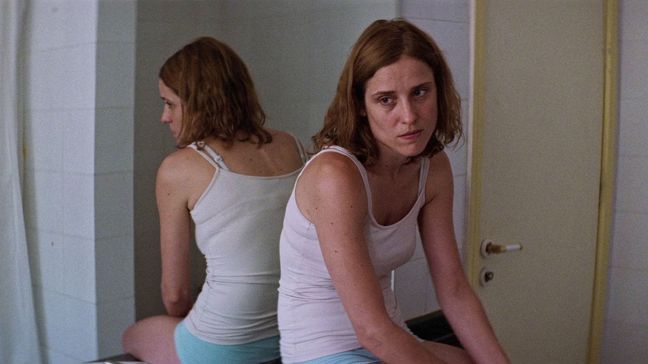 Dogtooth (2009) abspielen