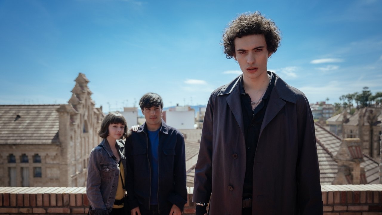 HollyBlood (2022) abspielen