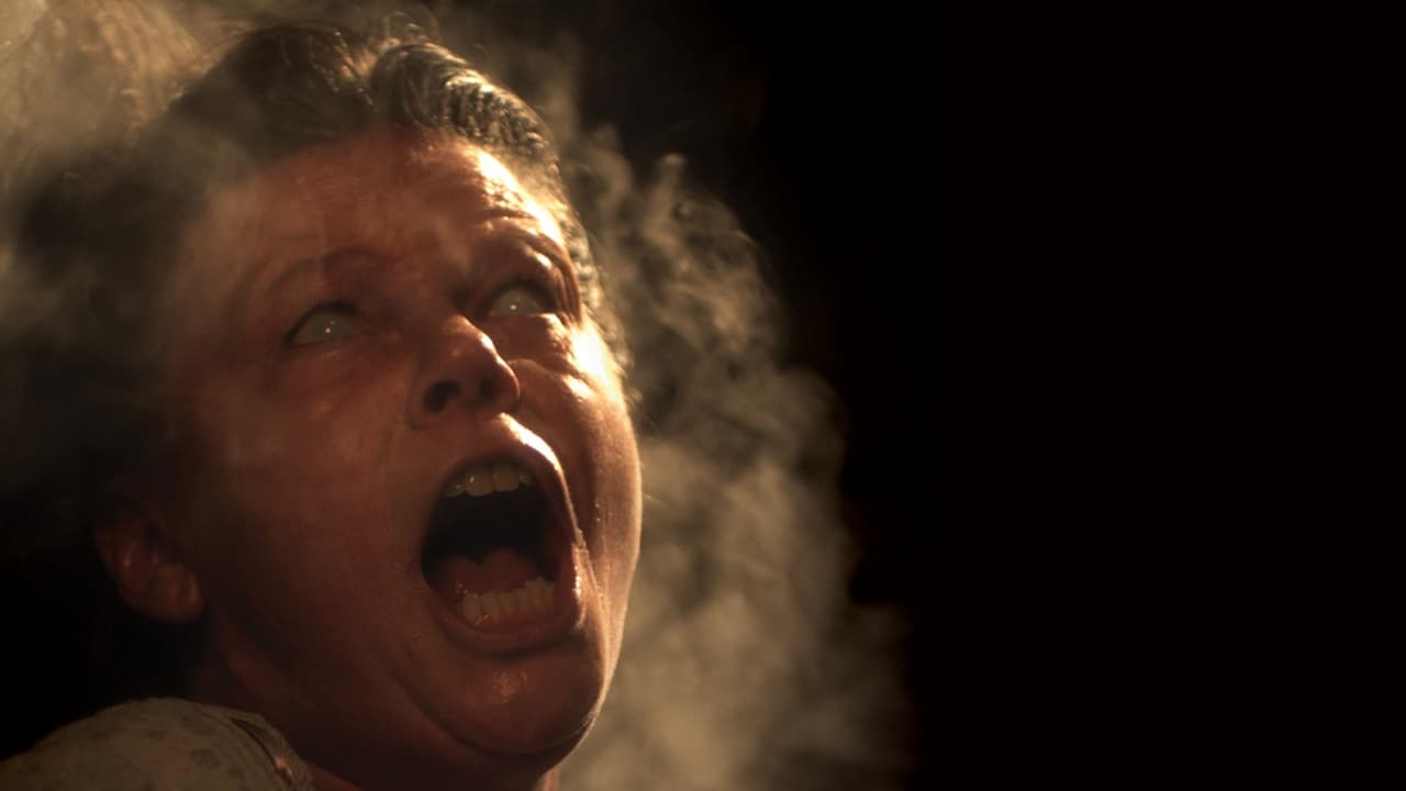 Torture Chamber (2013) abspielen