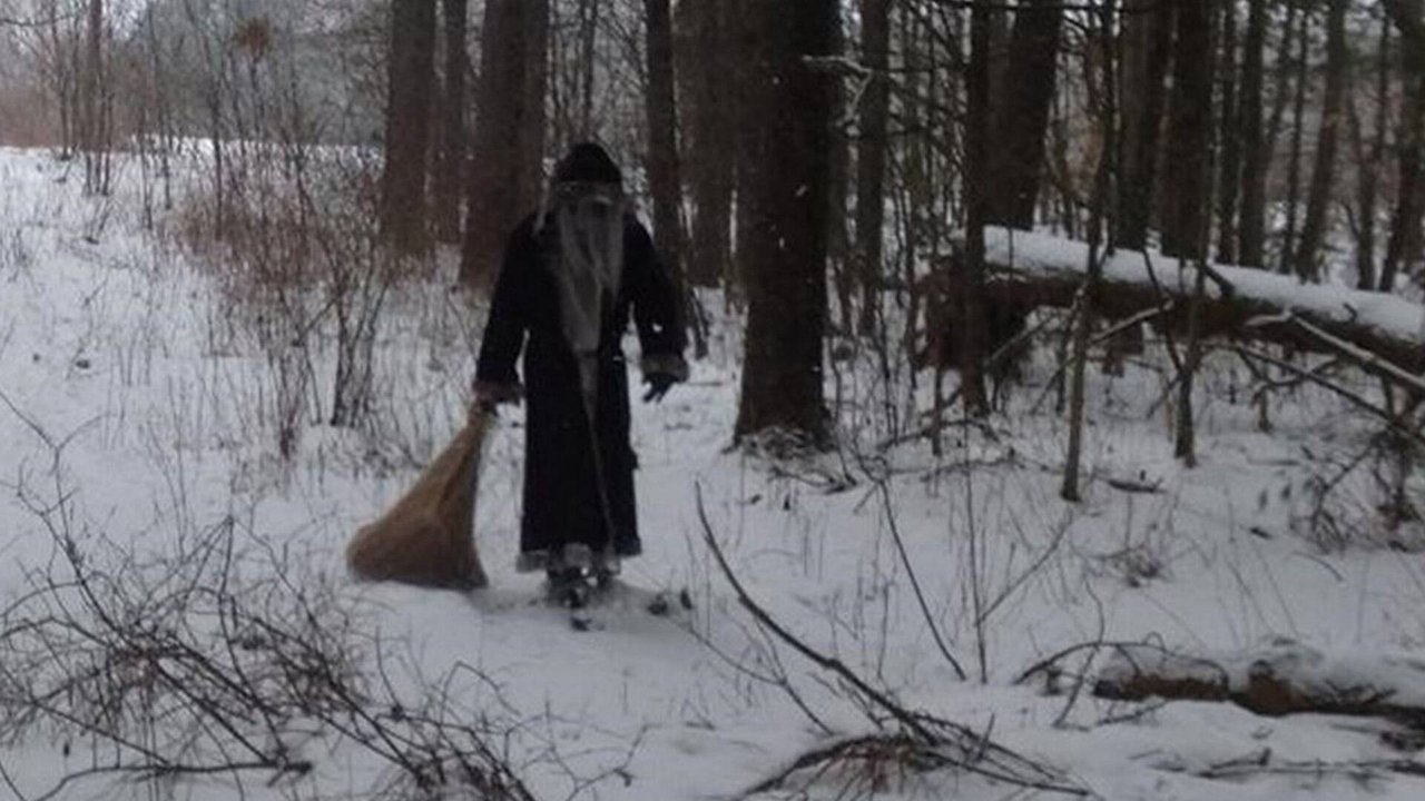 Krampus: The Christmas Devil (2013) abspielen
