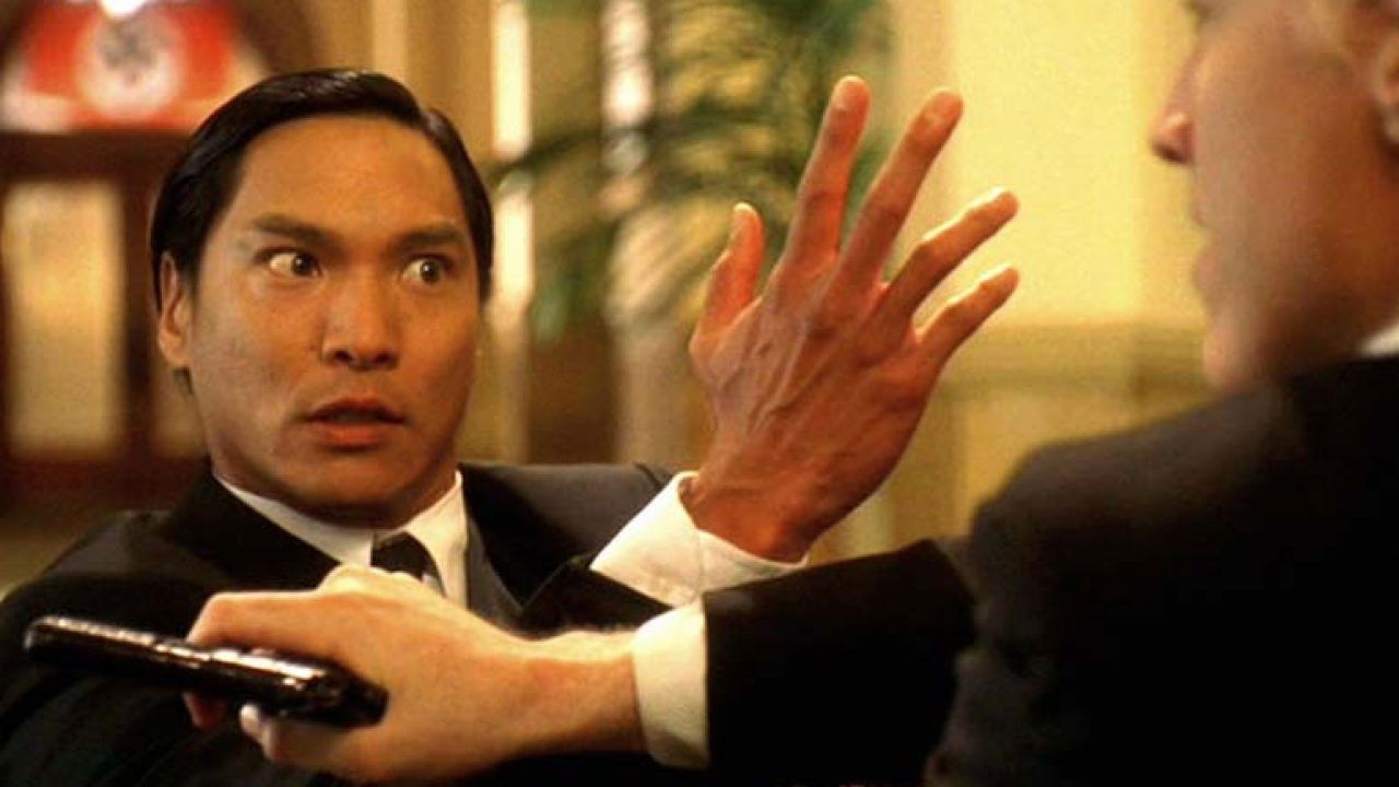 Timecop 2 - Entscheidung in Berlin (2003) abspielen