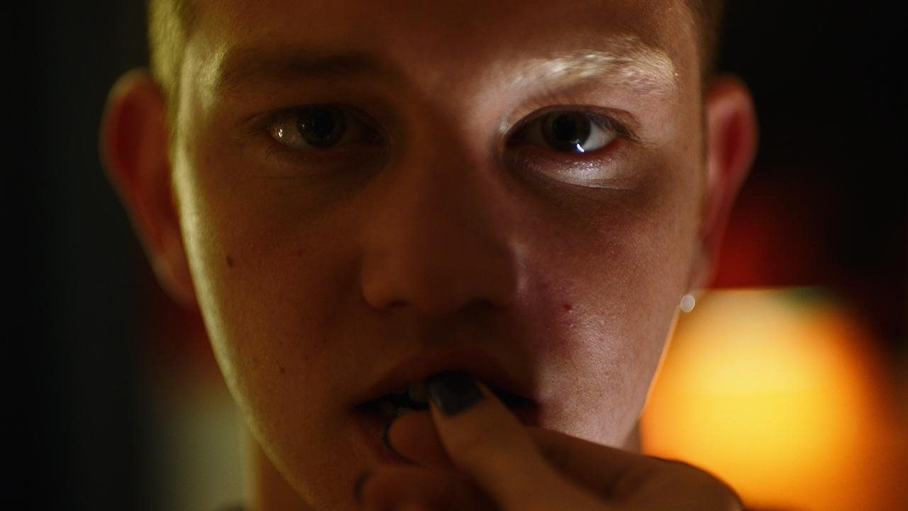 Teddy (2020) abspielen