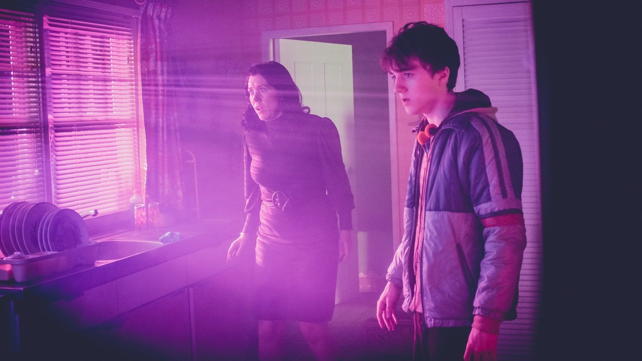 Dark Encounter (2019) abspielen