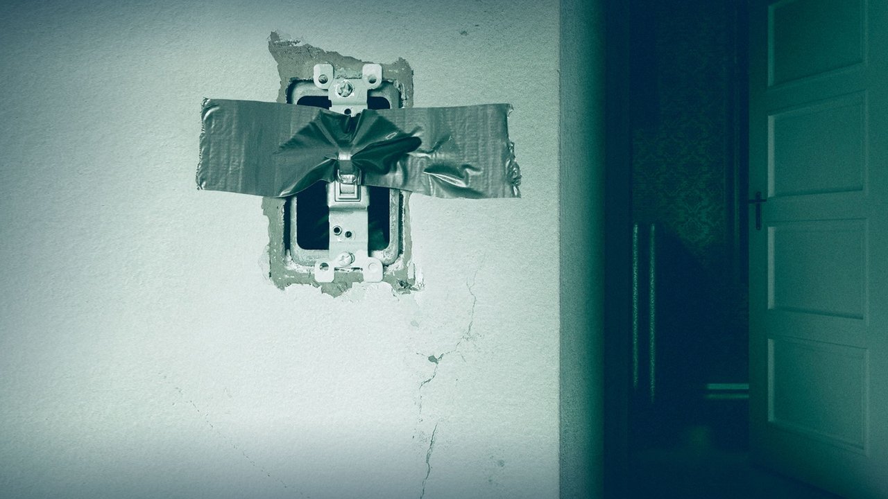 Lights Out (2016) abspielen