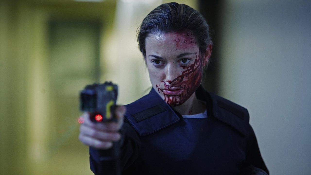 Cold Blooded (2012) abspielen