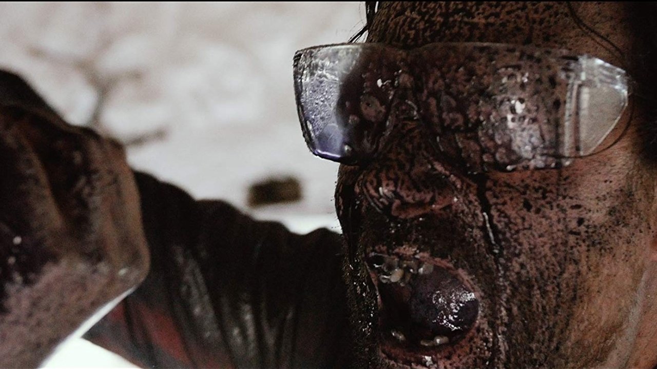 Alien Outbreak (2020) abspielen