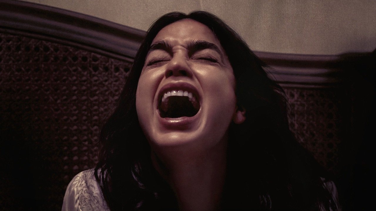 Bed Rest (2023) abspielen