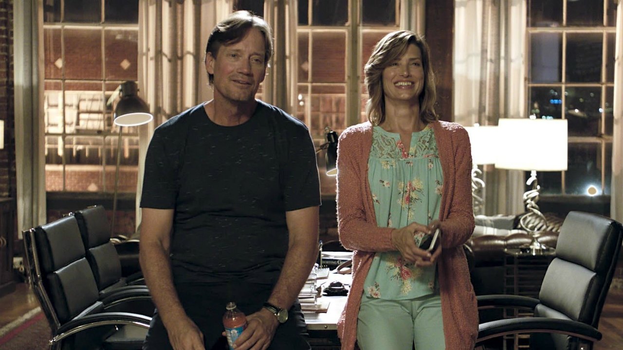 Im Licht der Wahrheit (2017) abspielen