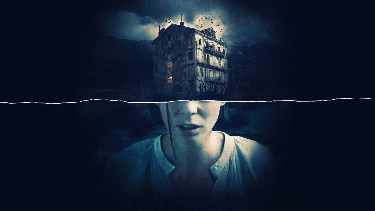 The Hotel Haunting (2022) abspielen