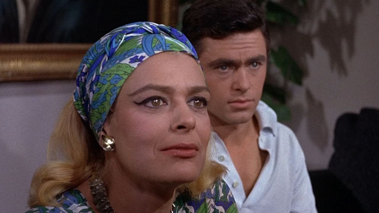 Topkapi (1964) abspielen