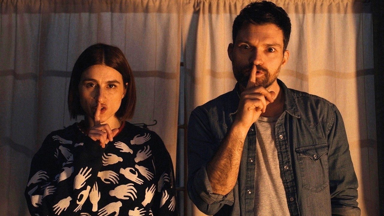 Scare Me (2020) abspielen