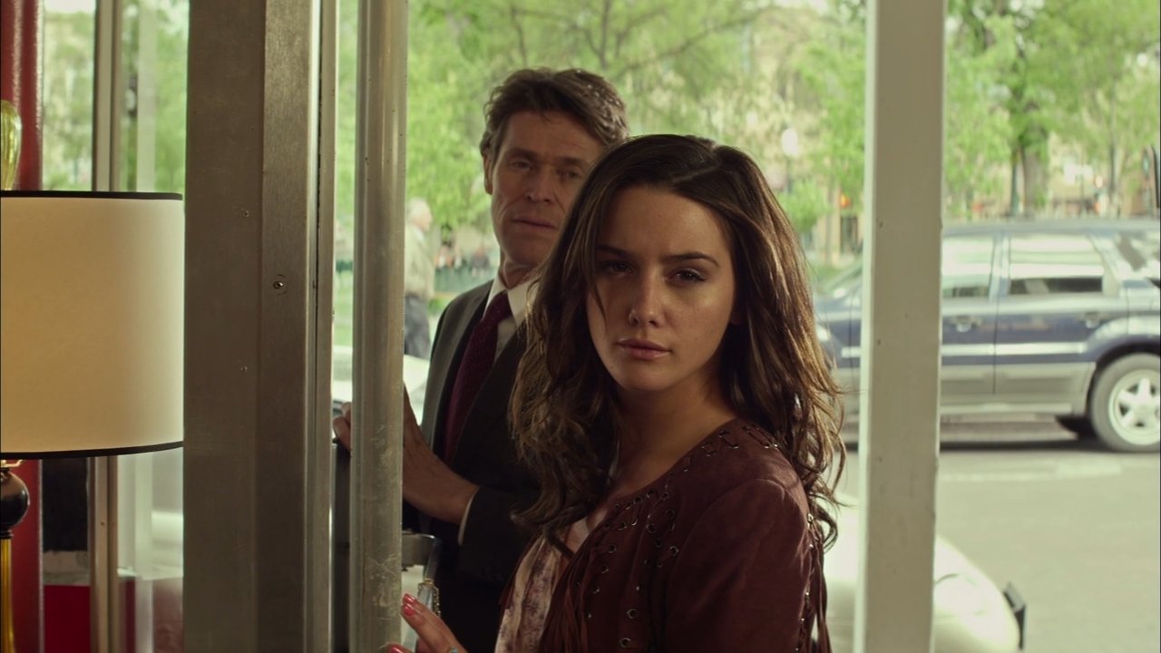 Odd Thomas (2013) abspielen