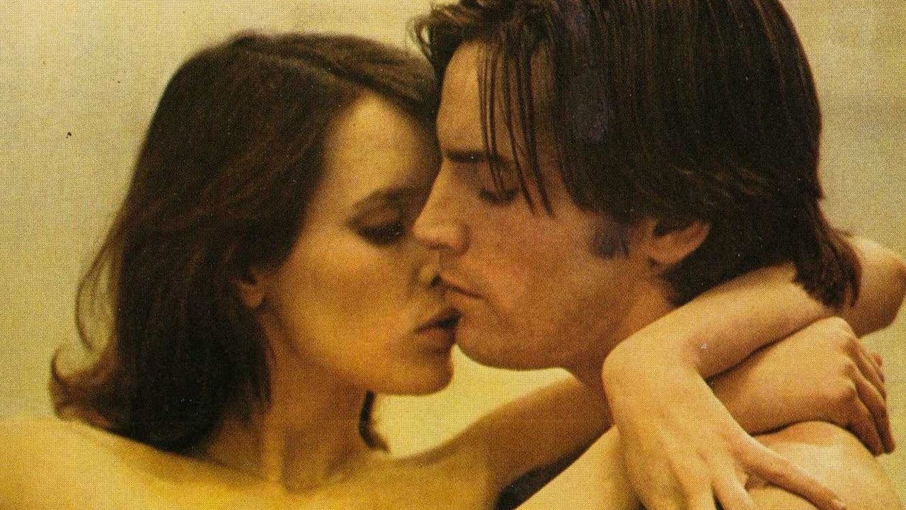 Emanuela 77 (1976) abspielen