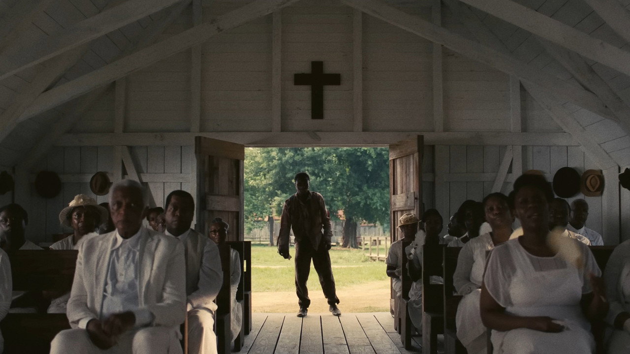 Blood & Sinners (2025) abspielen