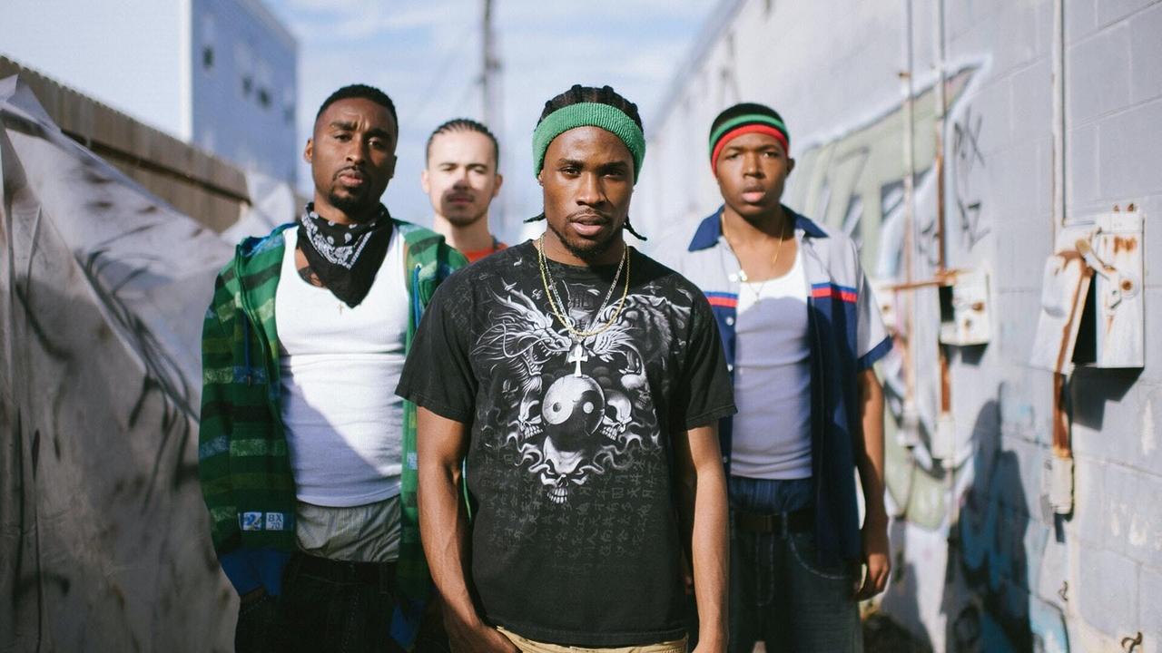 Cut Throat City - Stadt ohne Gesetz (2020) abspielen