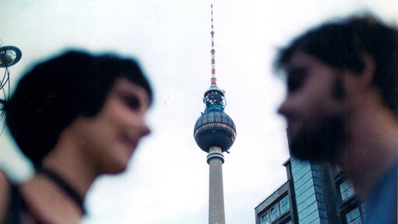 Planet Alex (2001) abspielen