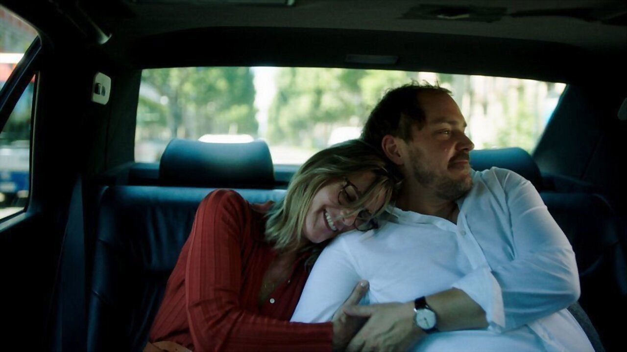 All My Loving (2019) abspielen