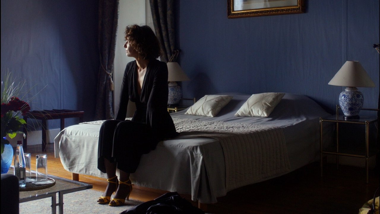 Das blaue Zimmer (2014) abspielen
