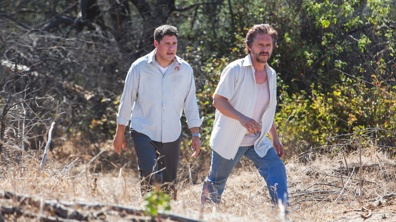 A Crooked Somebody (2018) abspielen