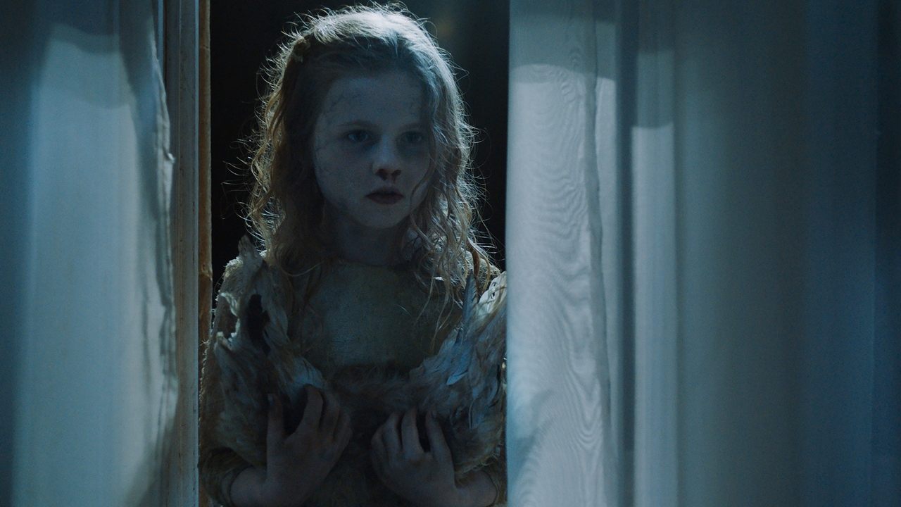 Martyrs Lane - A Ghost Story (2021) abspielen