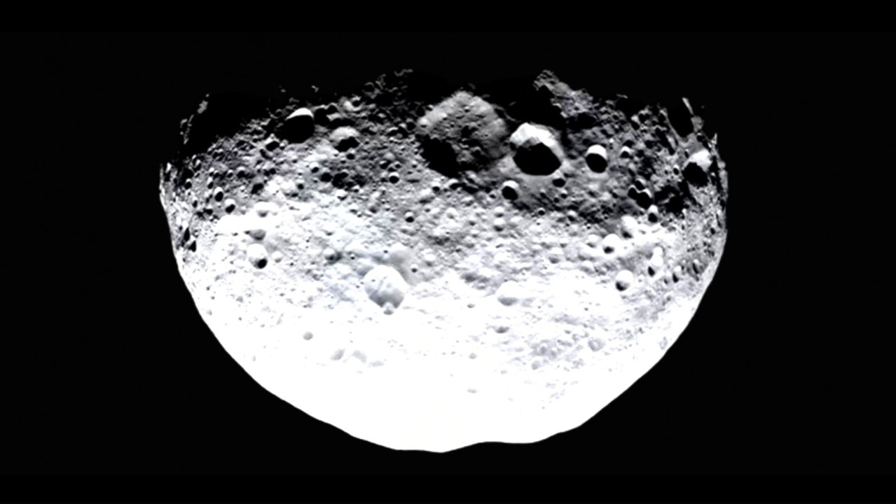 MOON (2024) abspielen