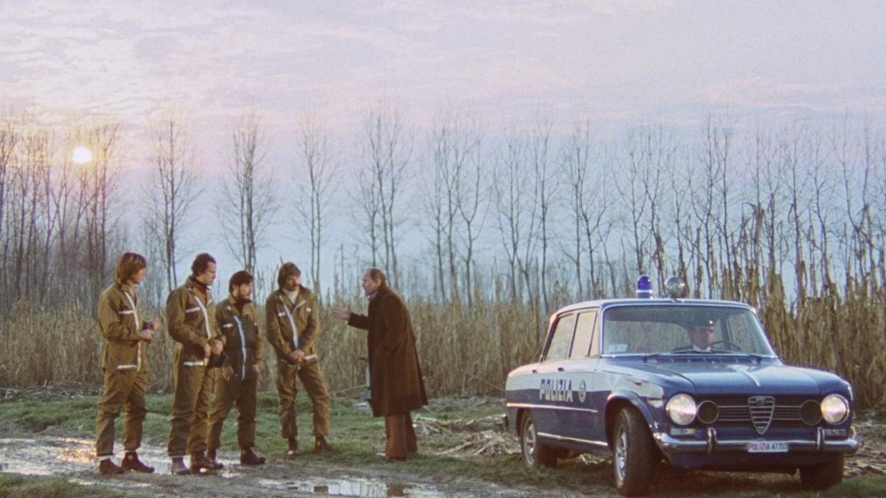Kaliber 38 - Genau zwischen die Augen (1976) abspielen