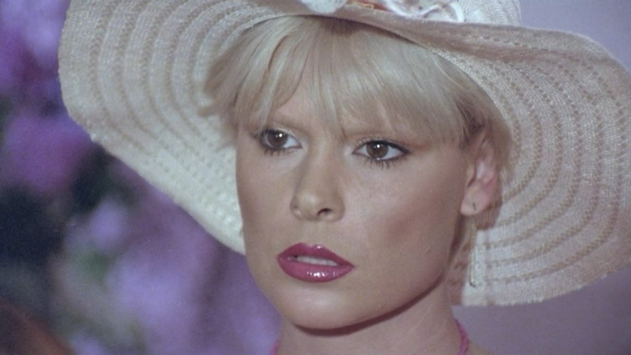 Die Nichten der Frau Oberst (1980) abspielen