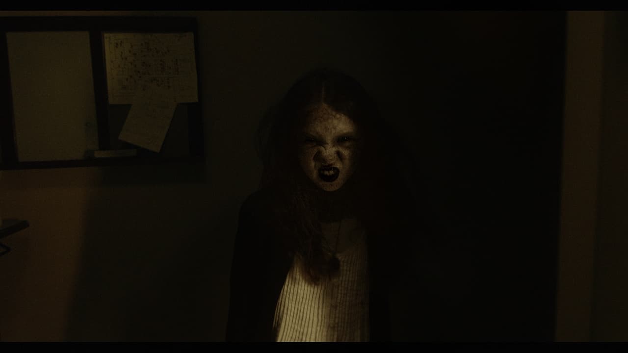 June (2015) abspielen