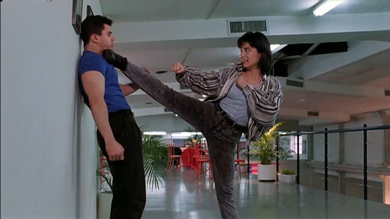 Red Force (1989) abspielen