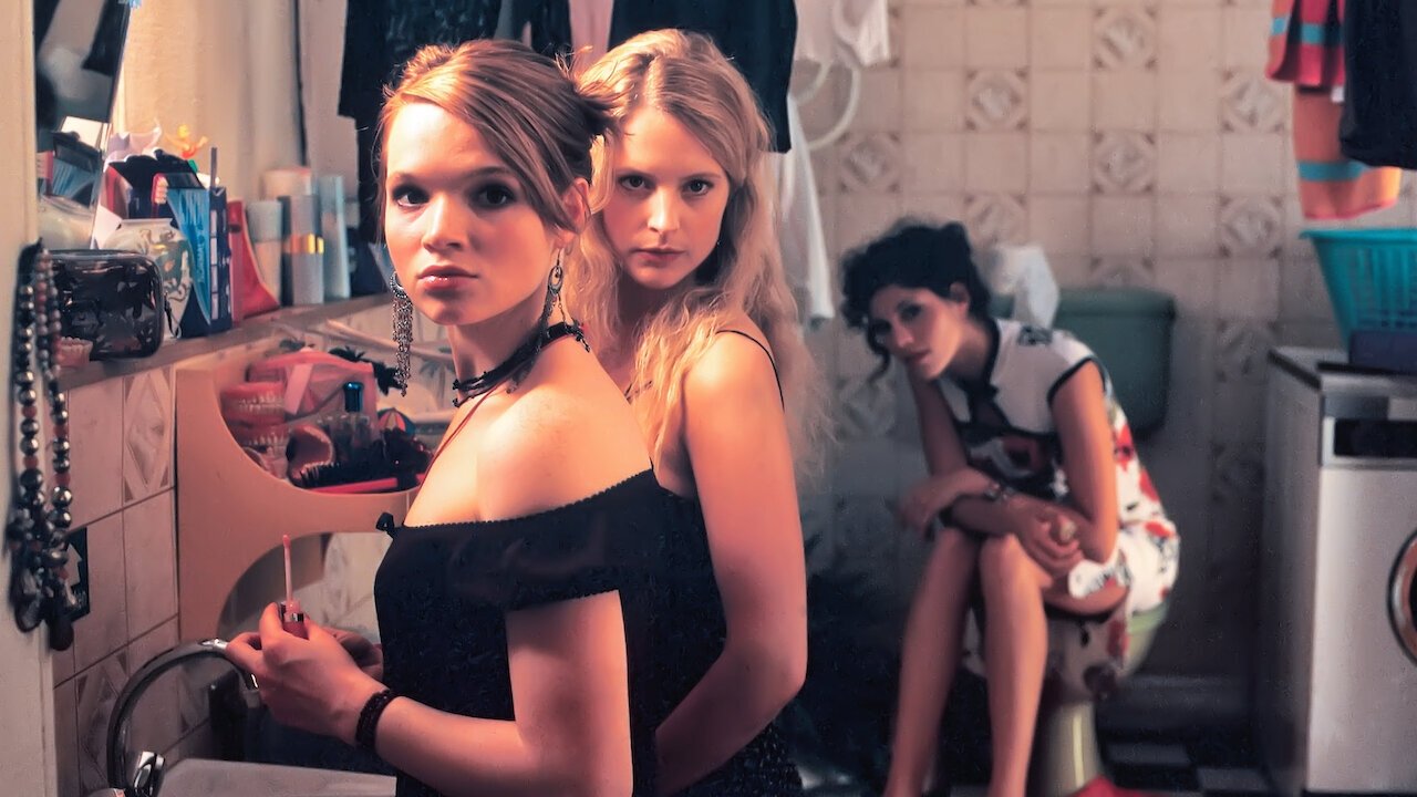 Mädchen Mädchen 2 (2004) abspielen