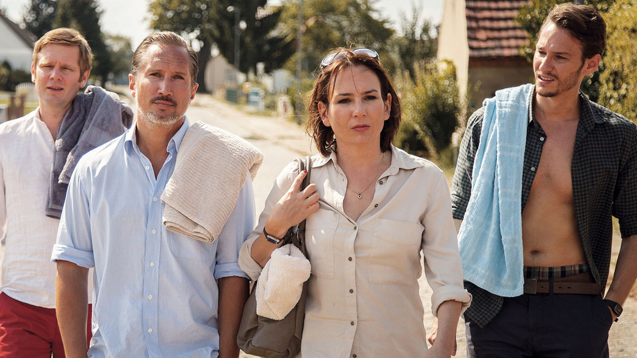 Nachthelle (2015) abspielen